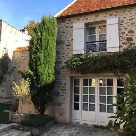 La Maison D'Emilie - Appartements Chaumes-en-Brie Exterior photo